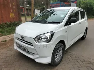 Daihatsu Mira 2017 White