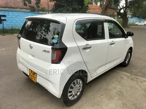 Daihatsu Mira 2017 White