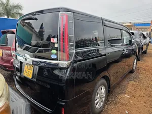 Toyota Noah 2018 Black