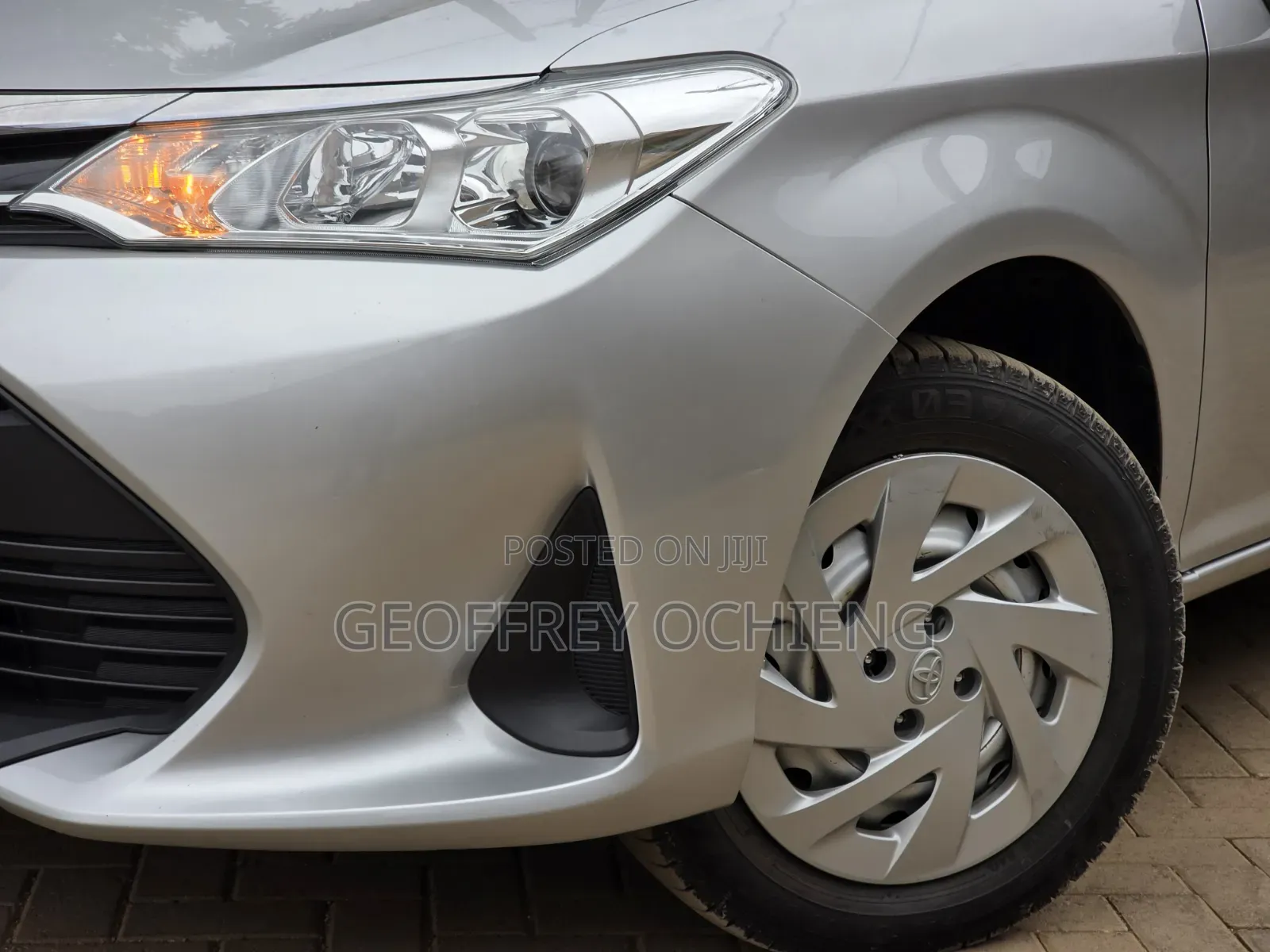 Toyota Corolla Fielder 2019 Silver