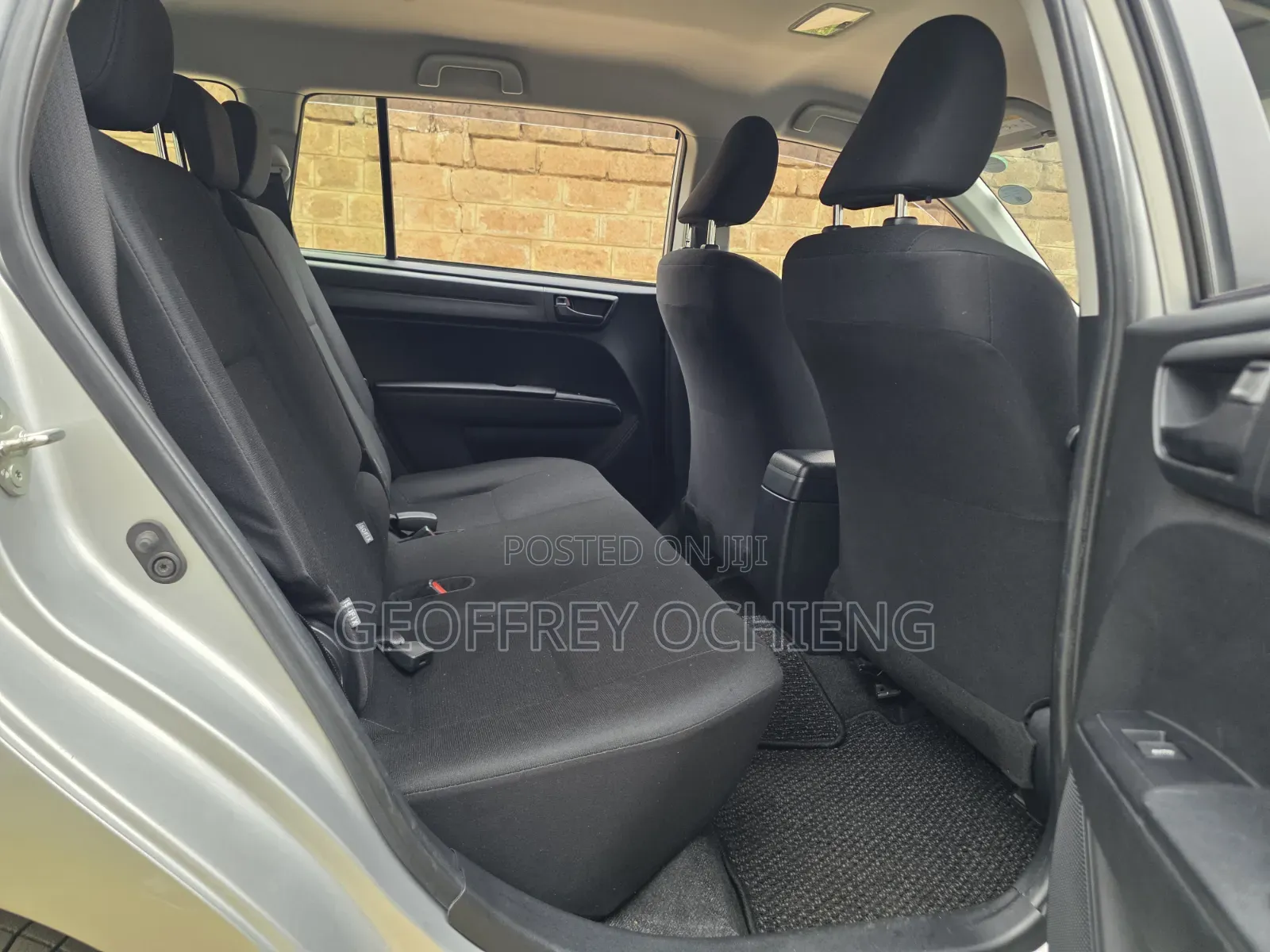 Toyota Corolla Fielder 2019 Silver