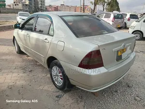 Toyota Corolla 2004 Beige