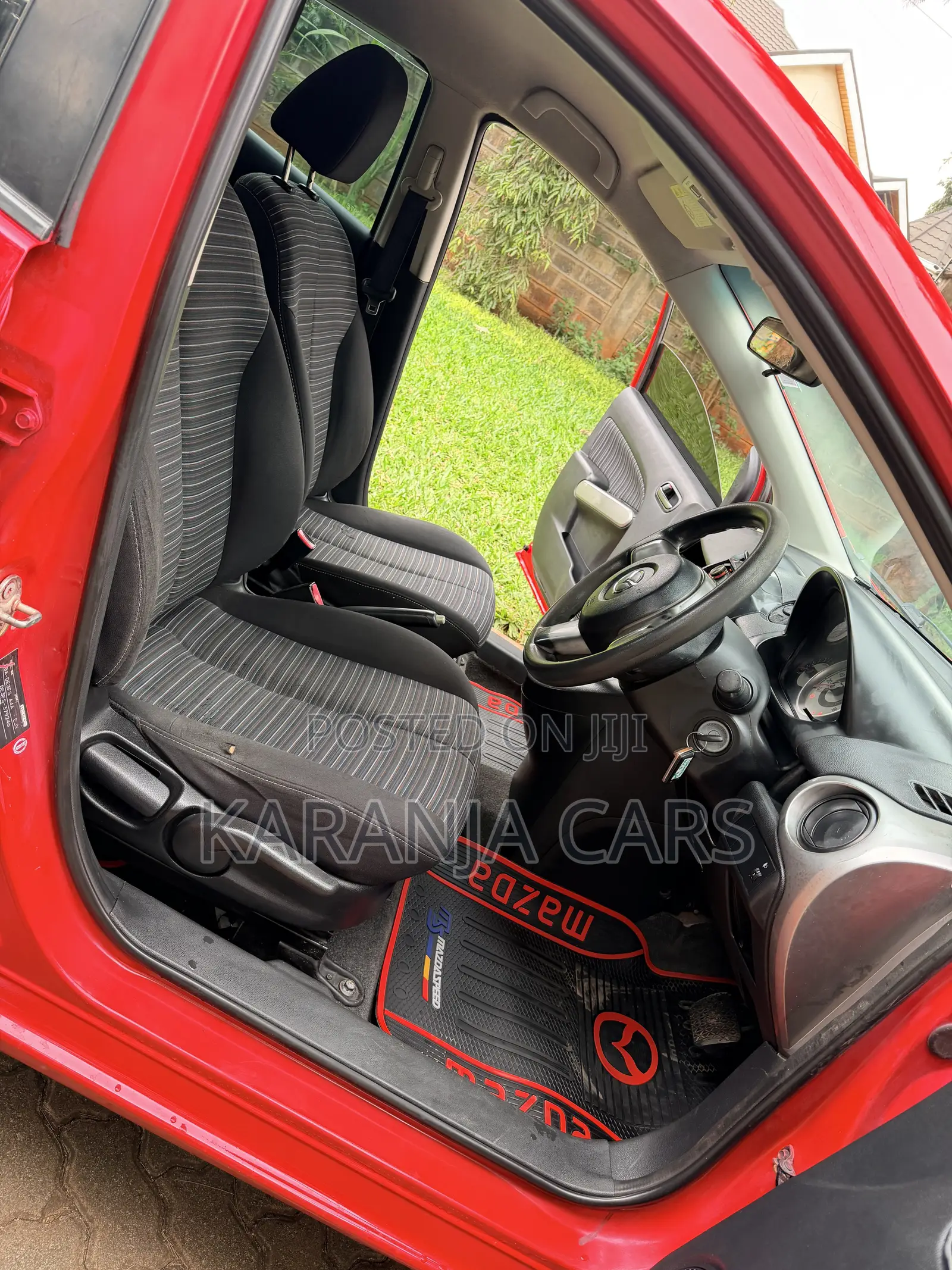 Mazda Demio 2011 Red