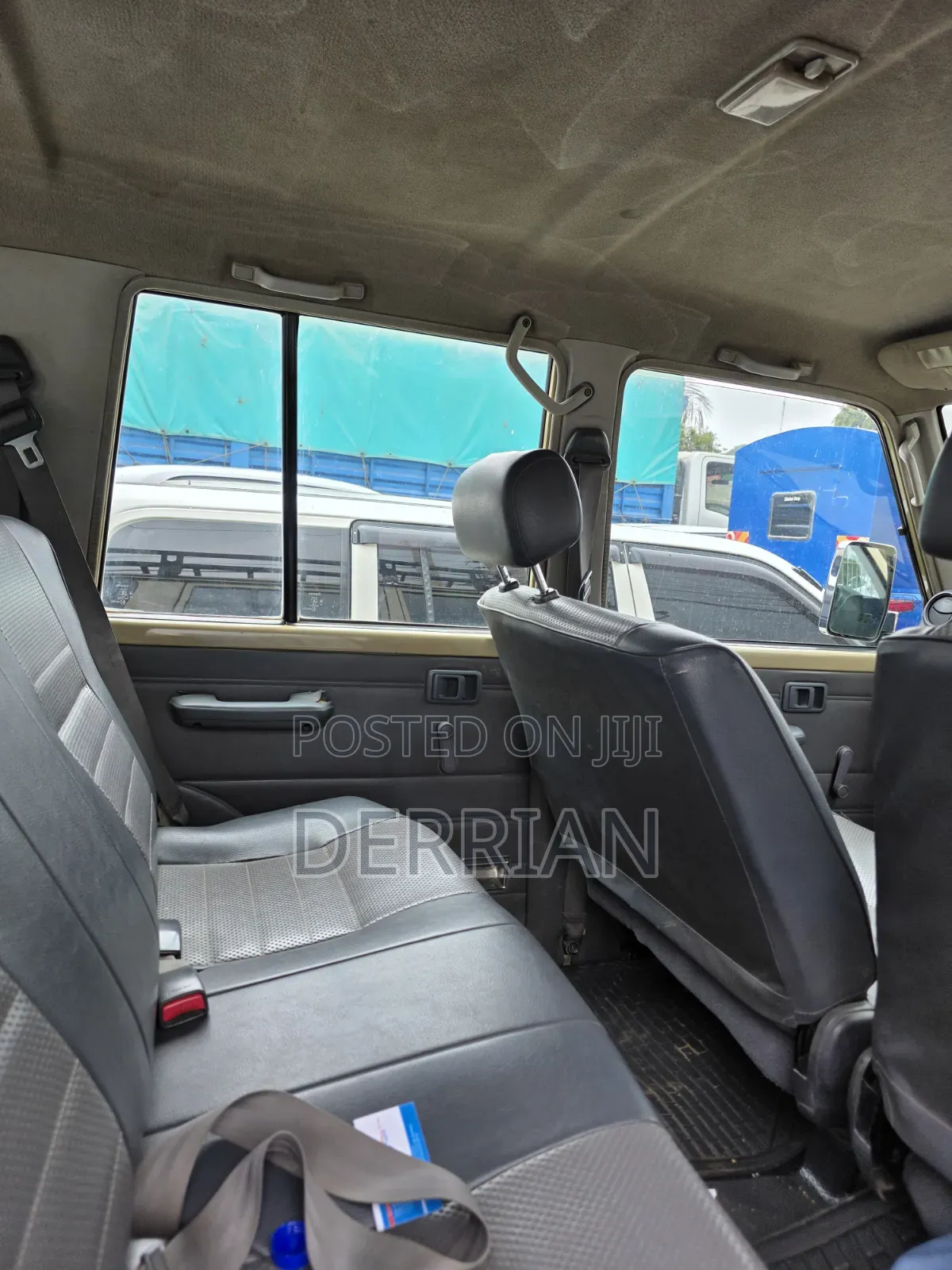 Toyota Land Cruiser 2010 Brown