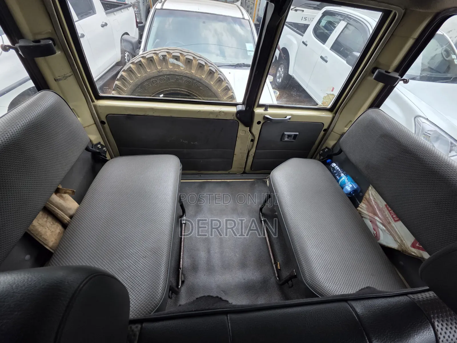 Toyota Land Cruiser 2010 Brown