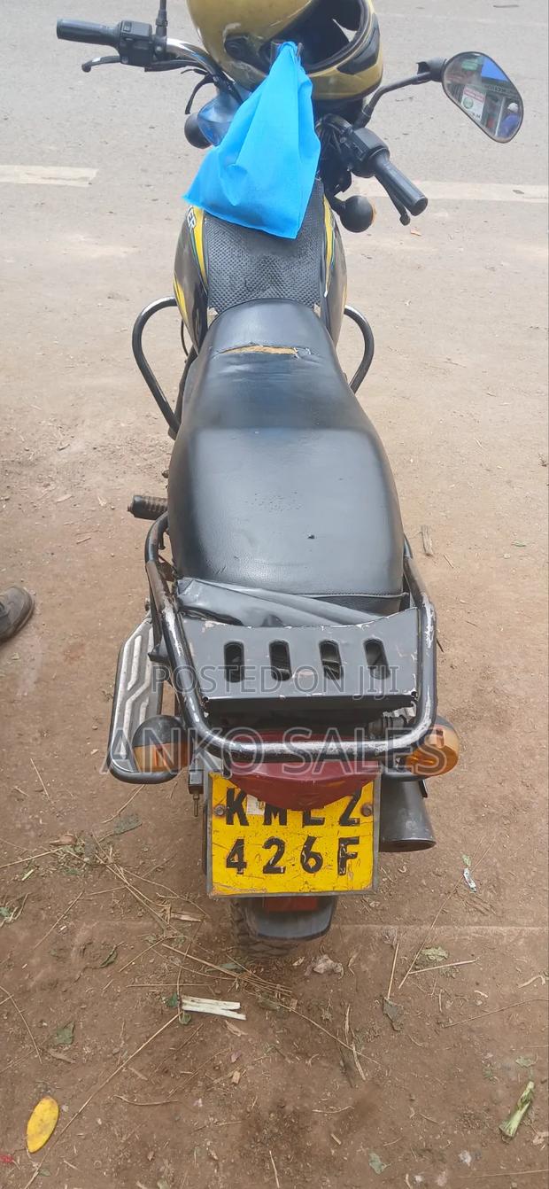 Bajaj Boxer 150 UG 2021 Black