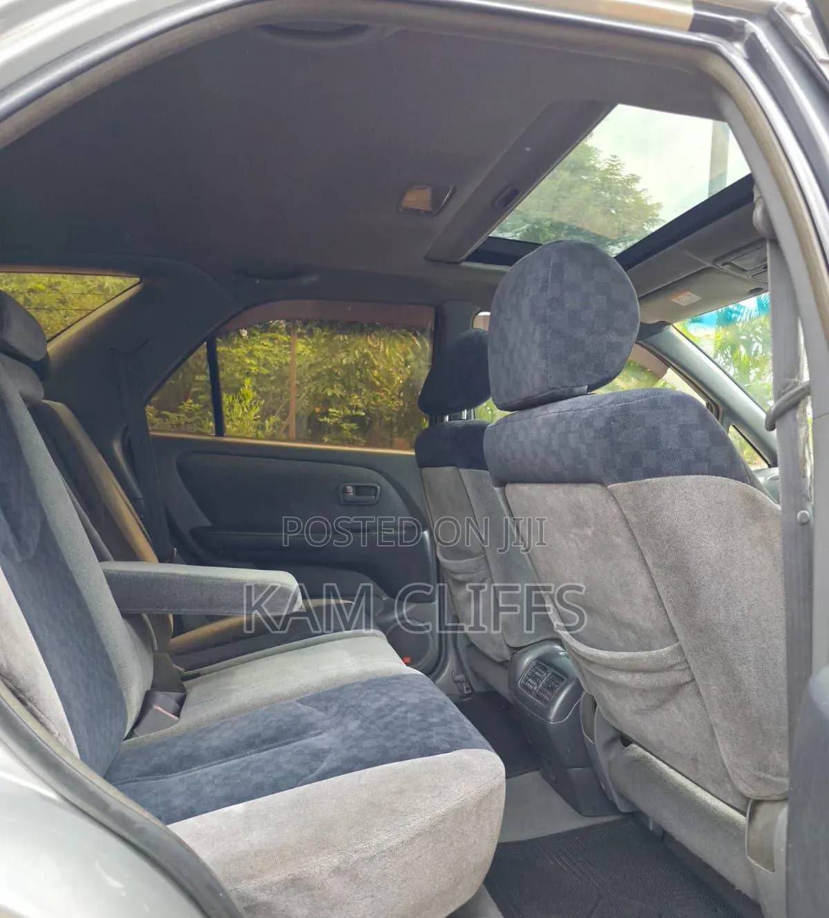 Toyota Harrier 2001 Silver