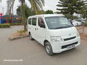 Toyota TownAce 2009 White