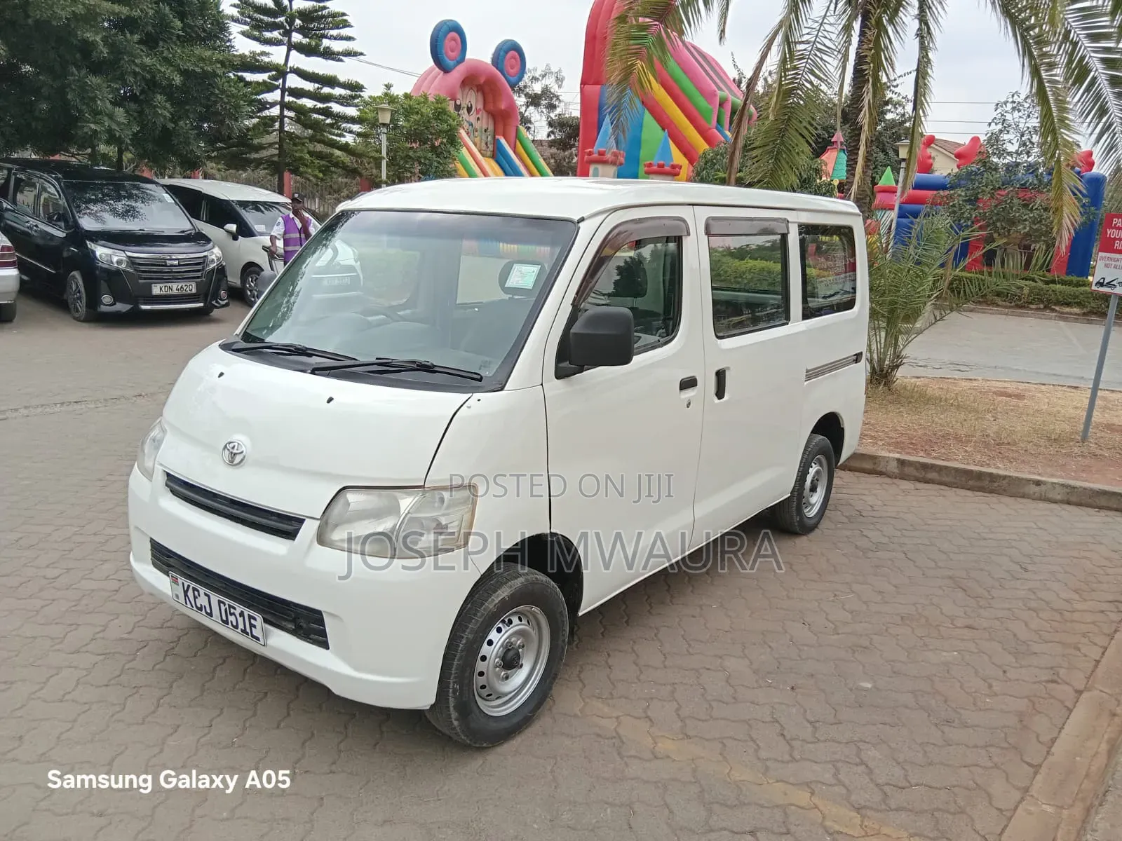 Toyota TownAce 2009 White
