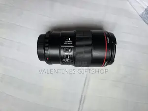 Canon Ef 100mm F2 8