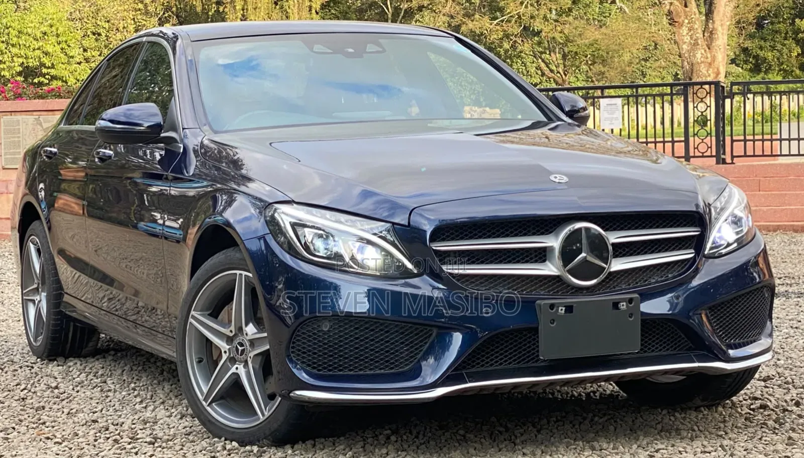 Mercedes-Benz C220 2018 Blue