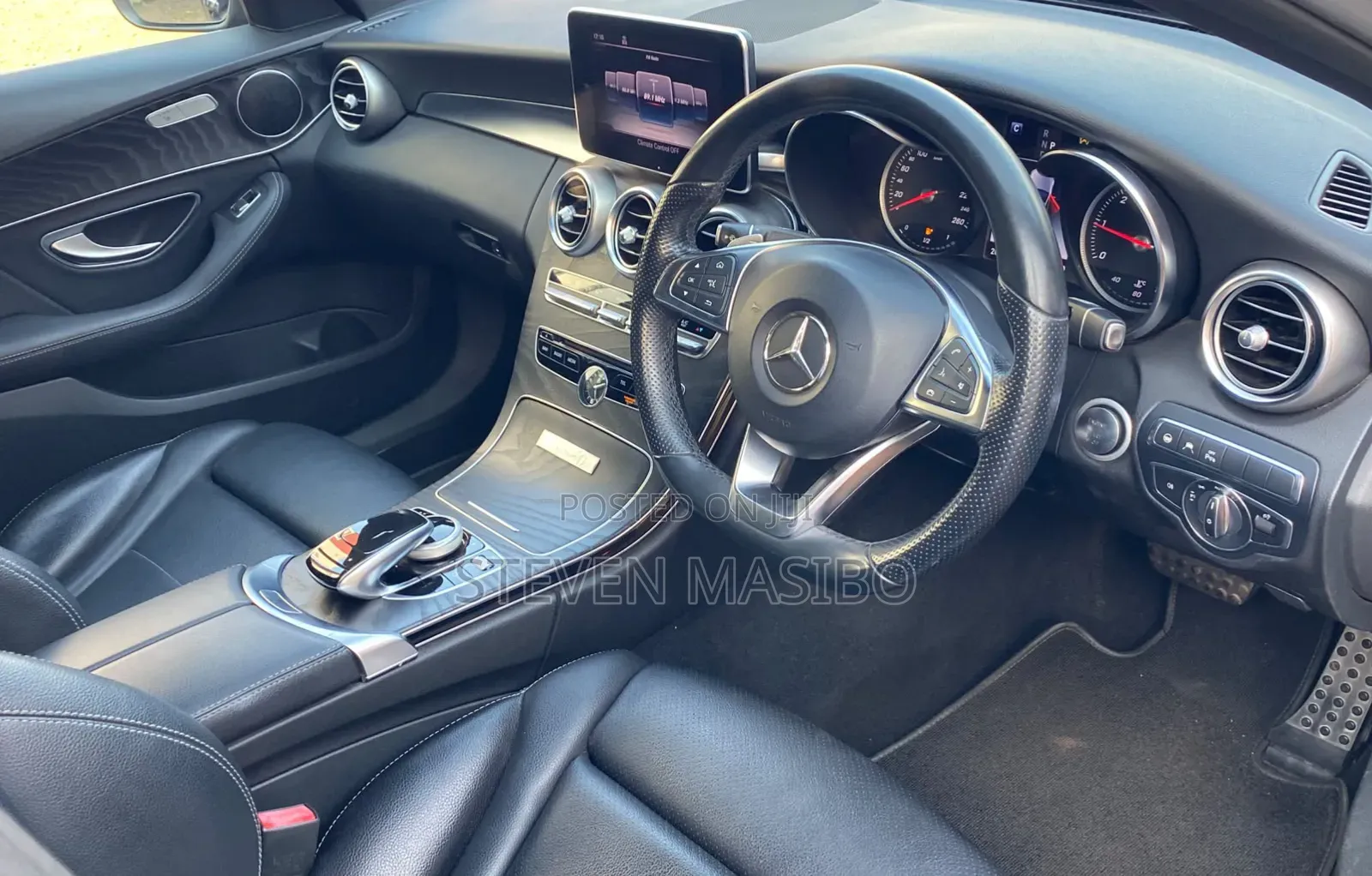 Mercedes-Benz C220 2018 Blue