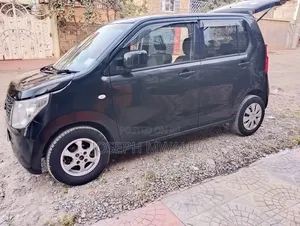 Suzuki Wagon R 2015 Burgundy