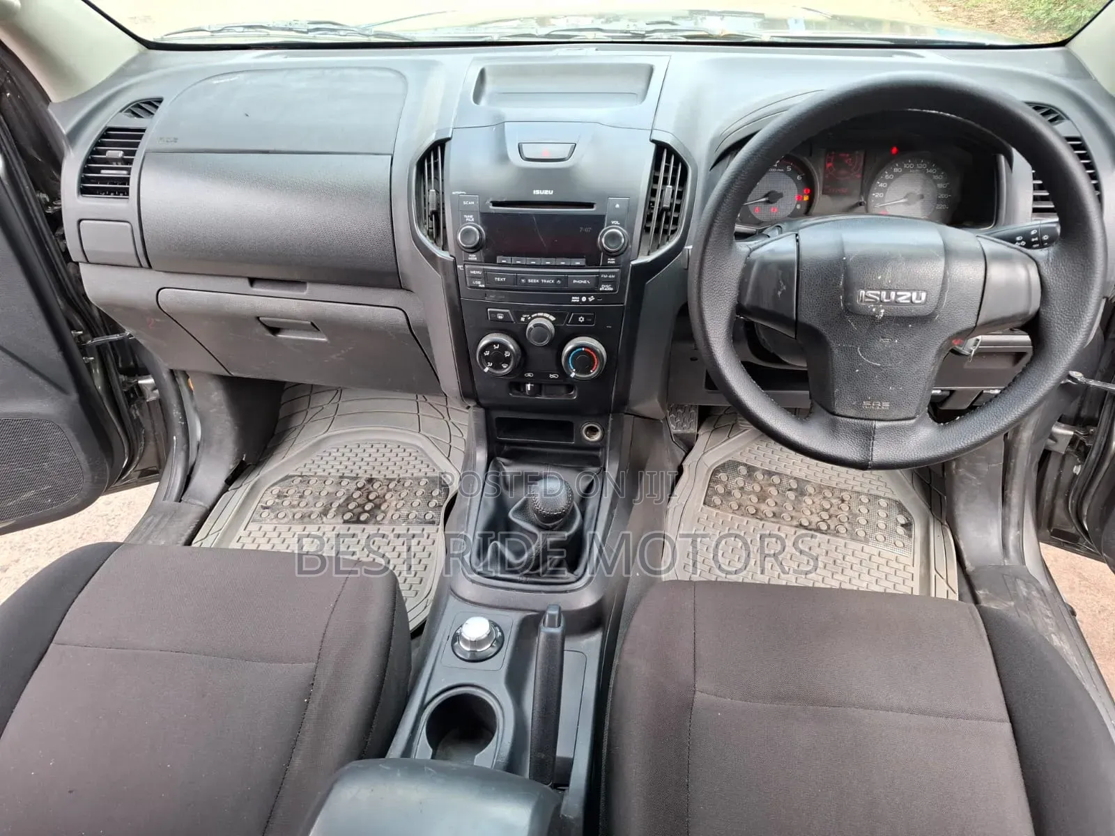 Isuzu D-MAX 2022 Gray