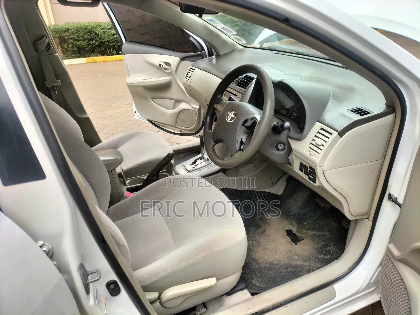 Toyota Axio 2009 White