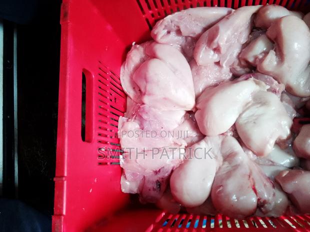 Farm-Fresh Premium Chicken Breast | Boneless | - thumbnail 4