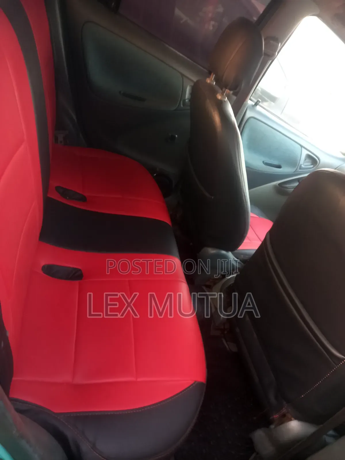 Toyota Vitz 2000 Green