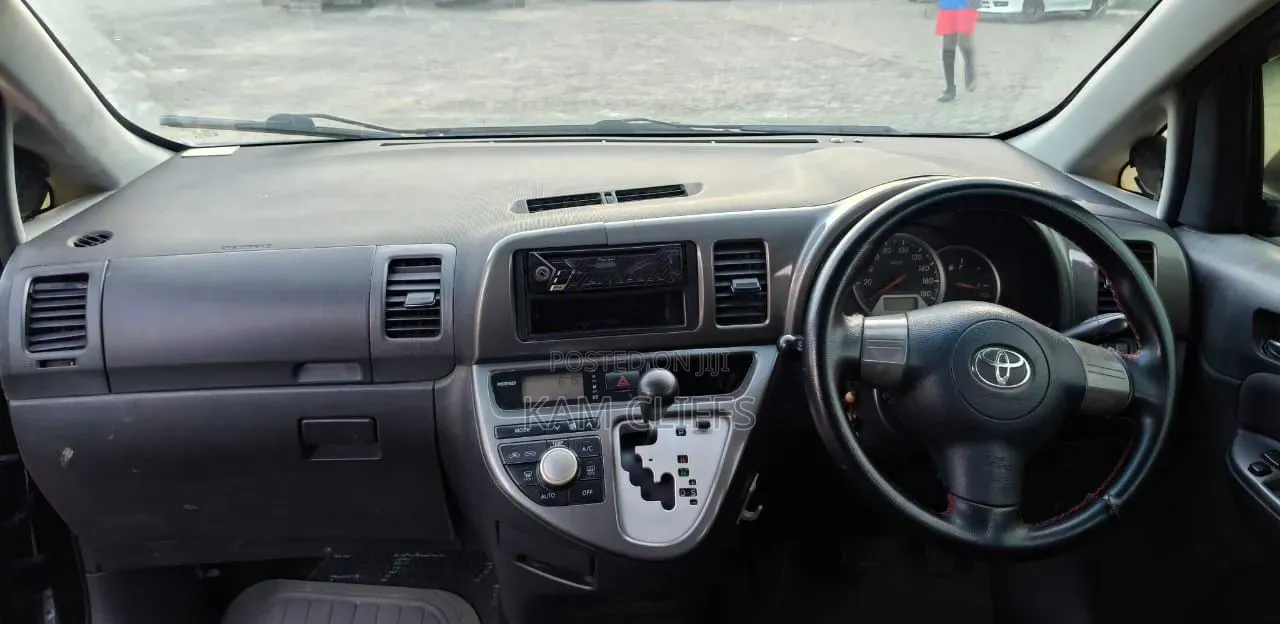 Toyota Wish 2006 Black