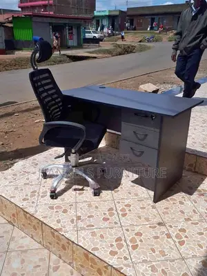 Office Work Desks for Businesses