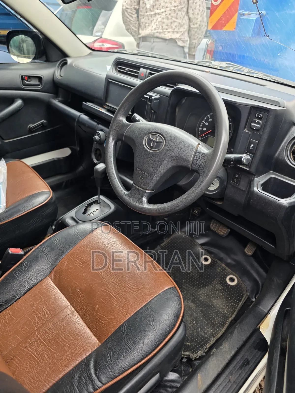 Toyota Succeed 2017 Silver