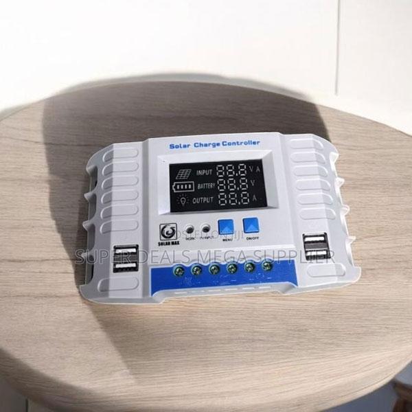 Overload Protection 12v/24v 20a PWM Solar Charge Controller - thumbnail 2