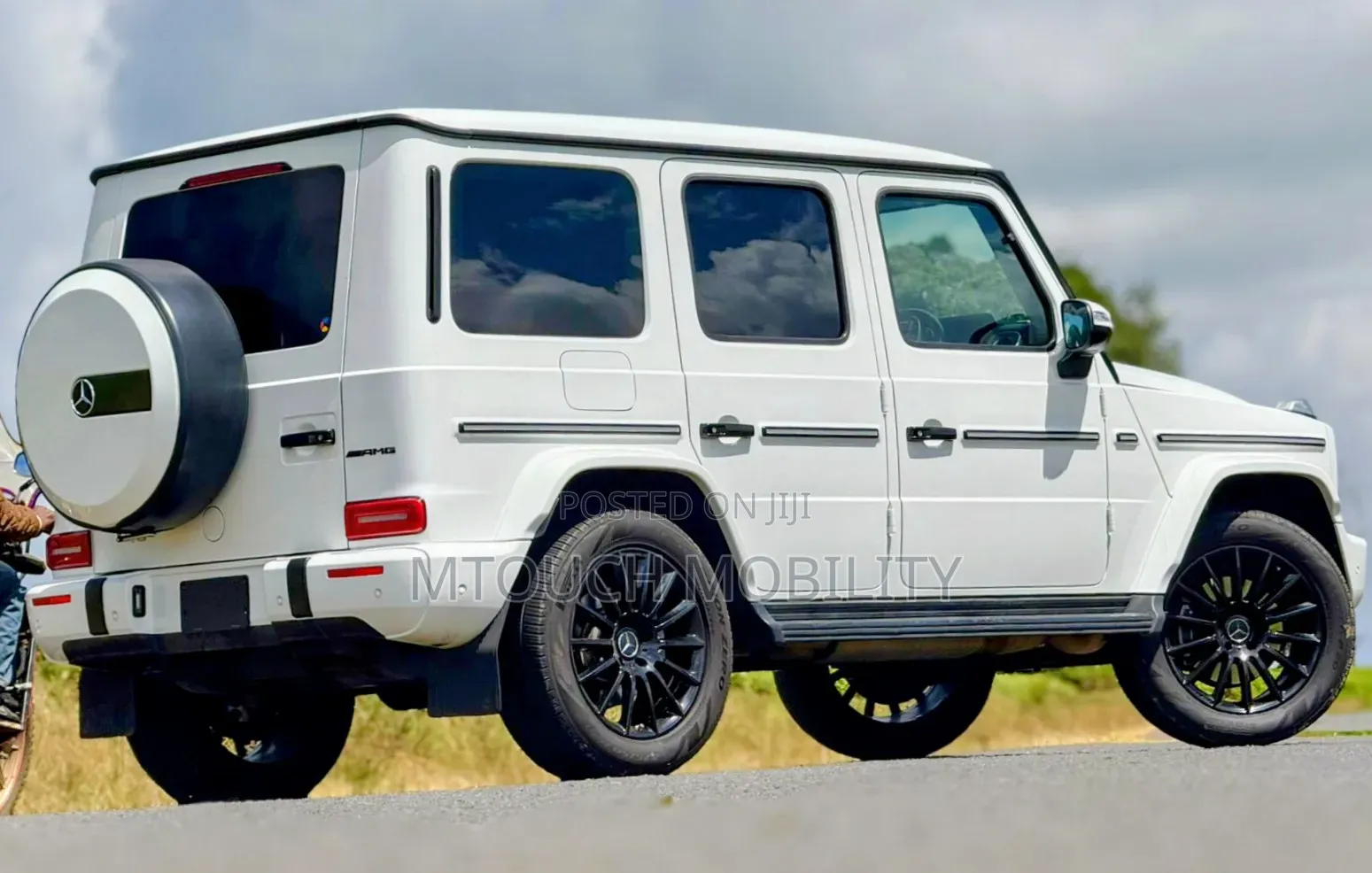 Mercedes-Benz G-Class 2019 White