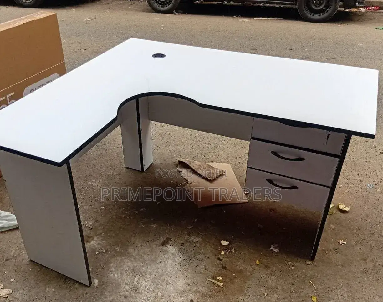 1.2m L-Shaped Office Study Desk – Space-Saving Workstation