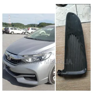 Honda Fit Shuttle 2017 Foglight Cover (Rhs)