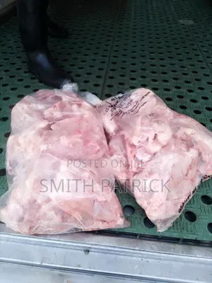 Farm-Fresh Chicken Backs