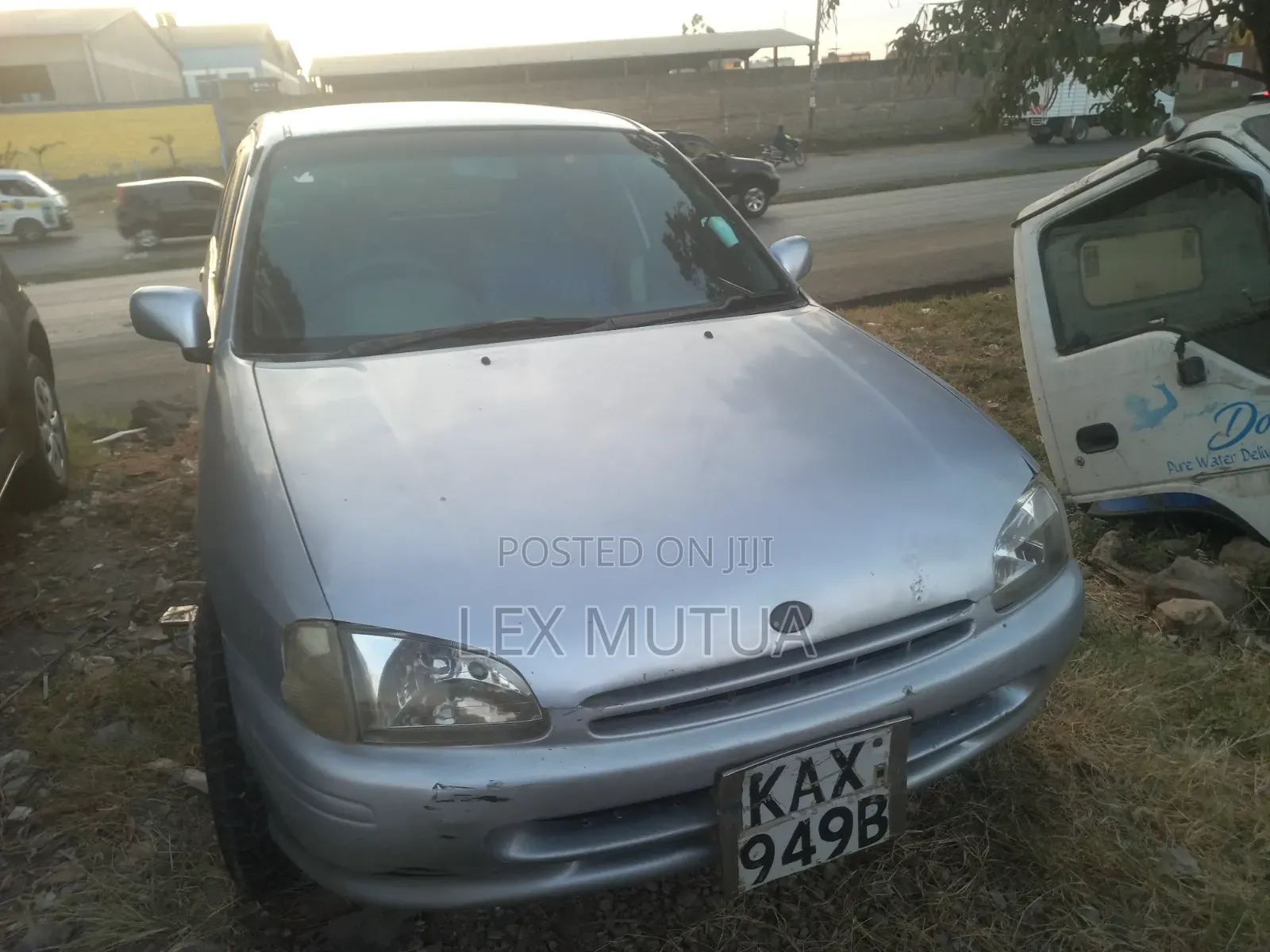 Toyota Starlet 1998 Silver