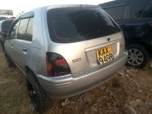Toyota Starlet 1998 Silver