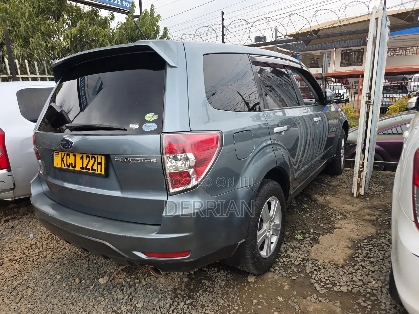 Subaru Forester 2010 Gray