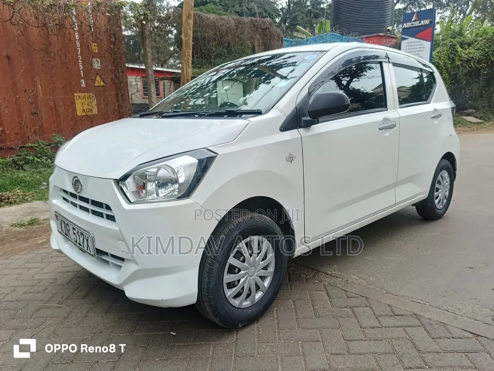 Daihatsu Mira 2017 White