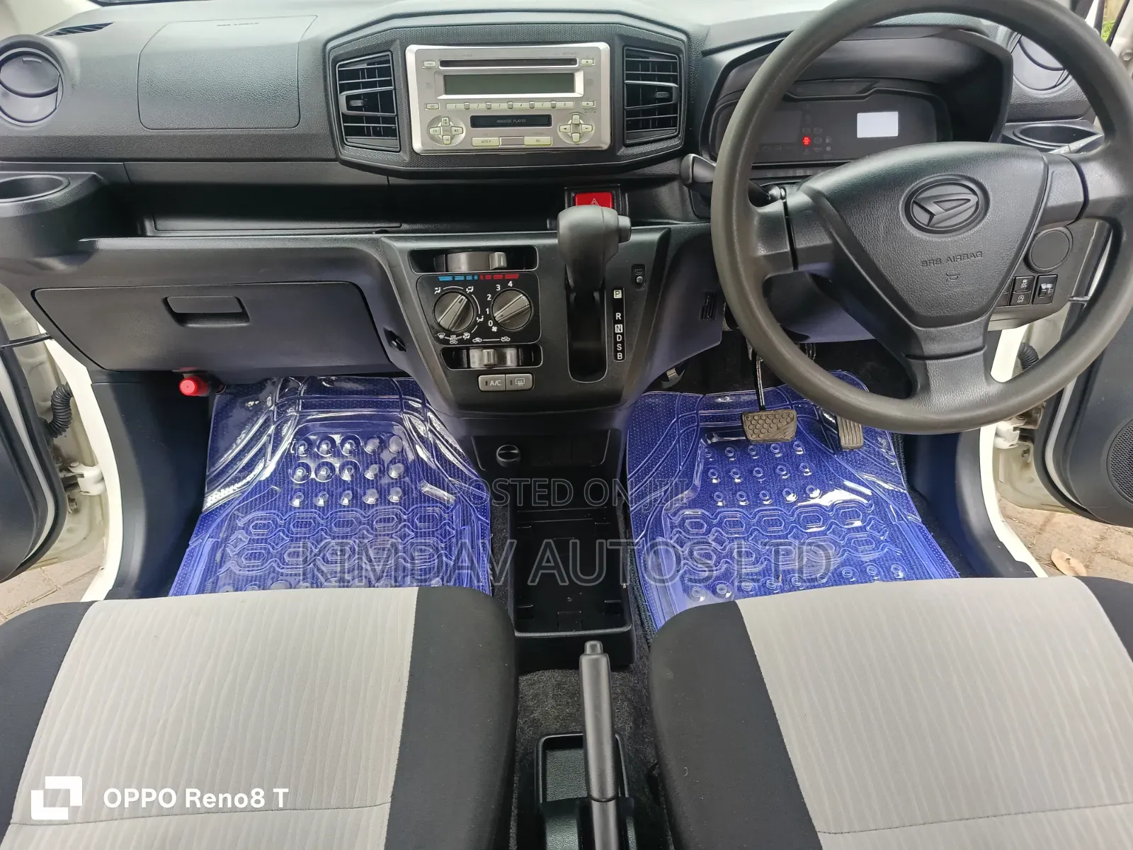 Daihatsu Mira 2017 White