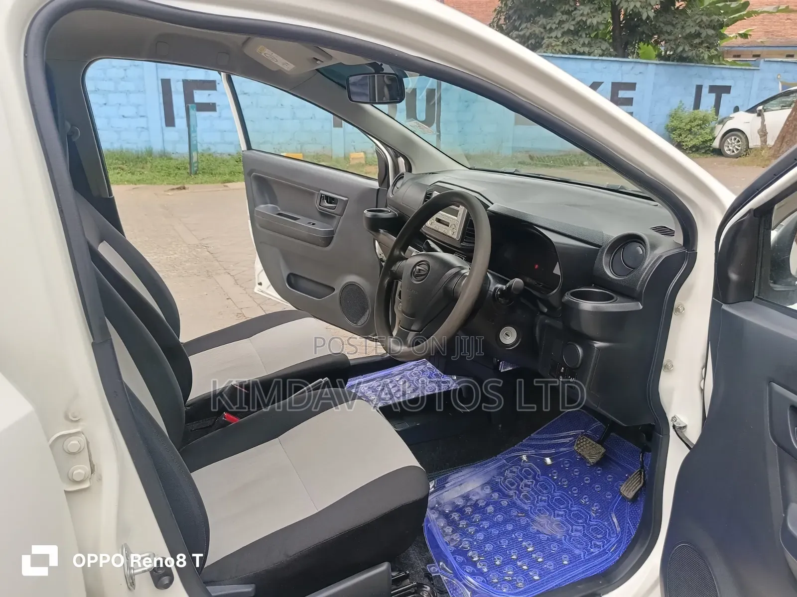Daihatsu Mira 2017 White