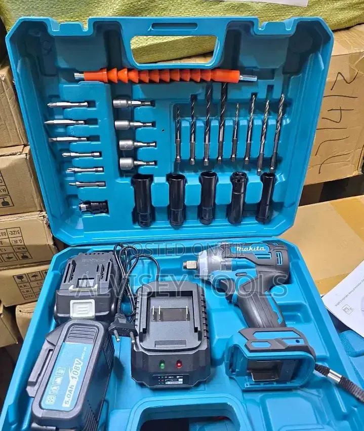 Makita Cordless Impact Wrench Set