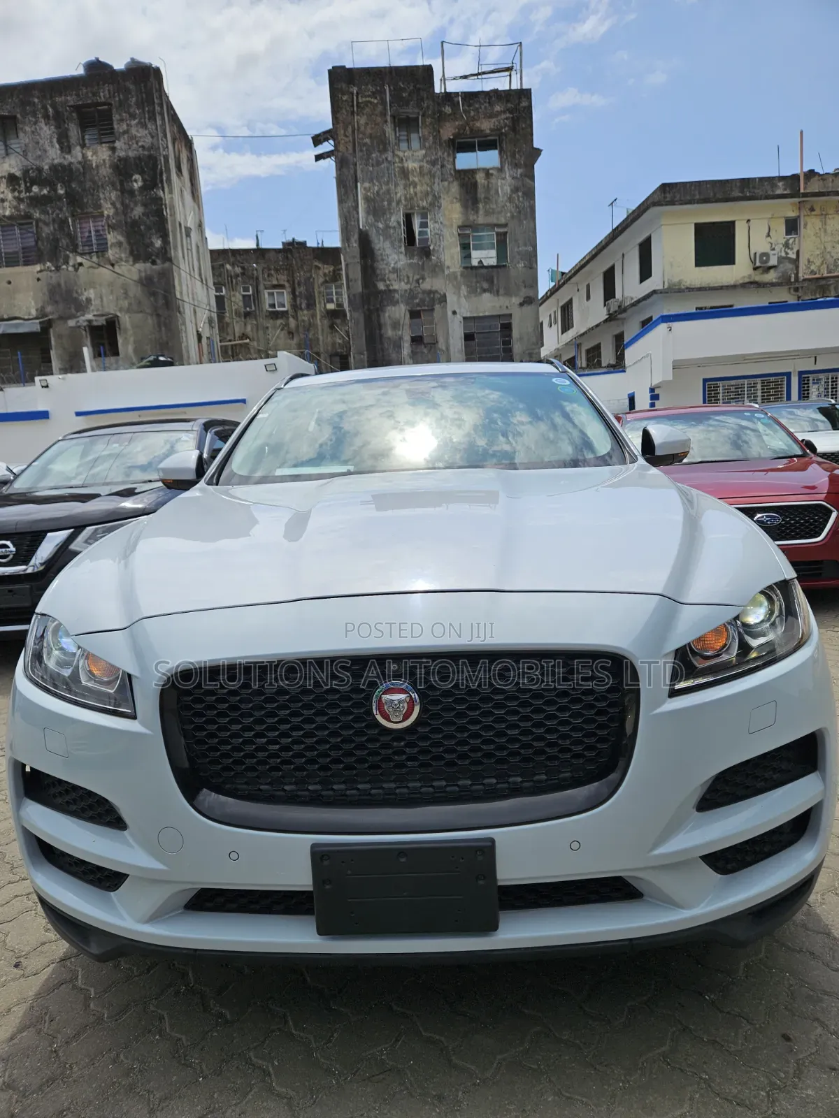 Jaguar F-Pace 2018 White