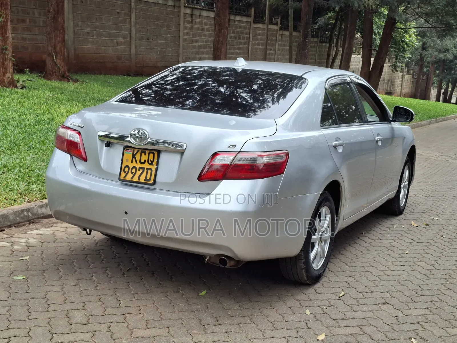 Toyota Camry 2009 Silver