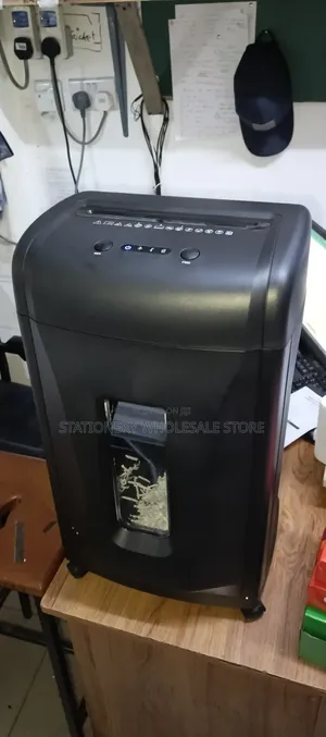 22- Sheet Paper Shredder