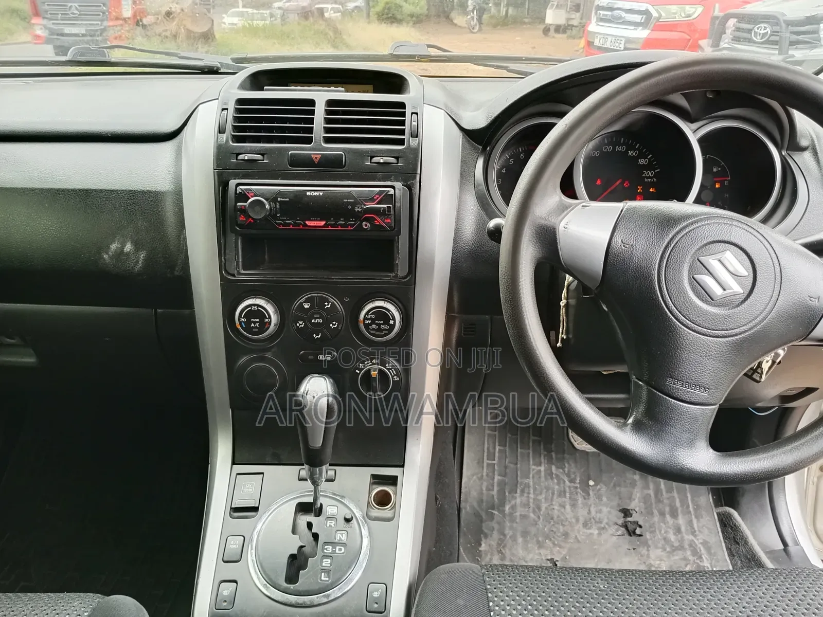 Suzuki Escudo 2006 Silver
