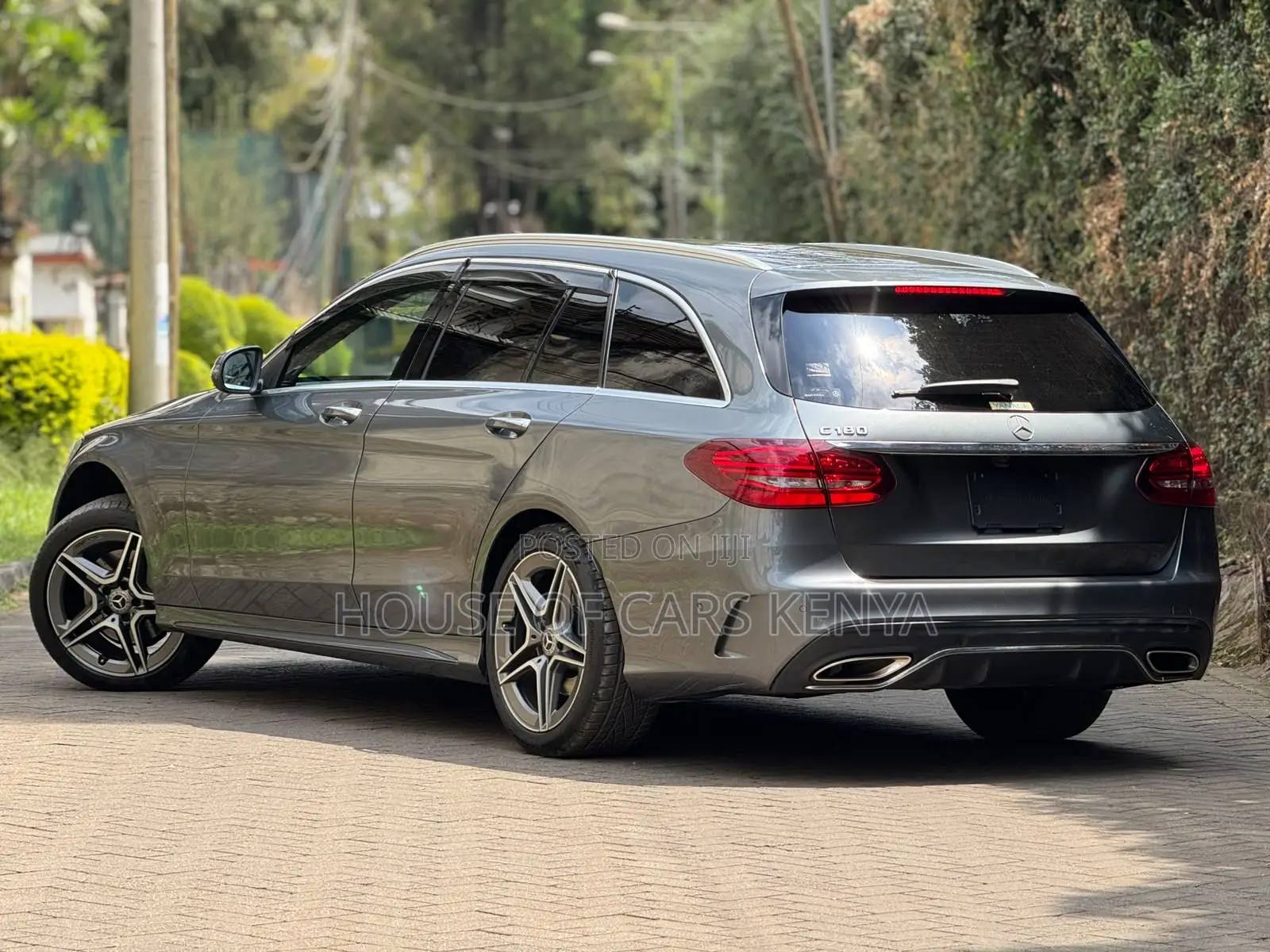 Mercedes-Benz C180 2019 Gray