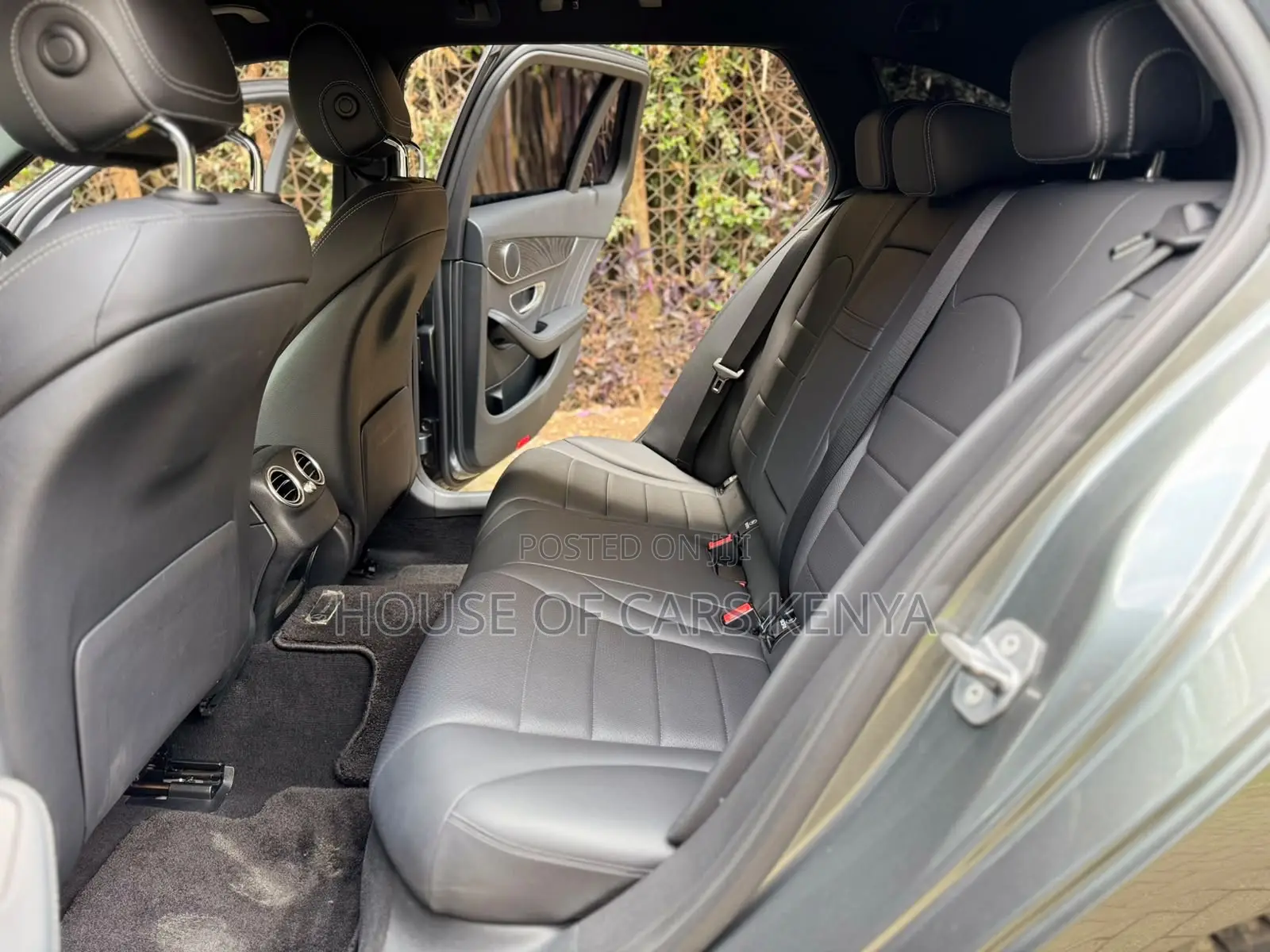 Mercedes-Benz C180 2019 Gray