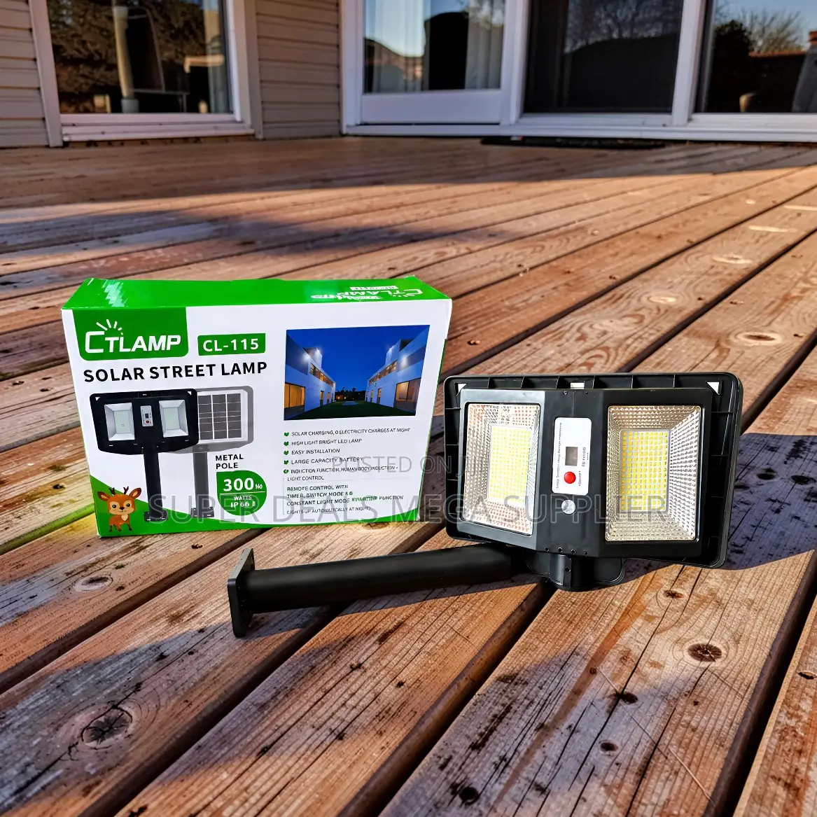 Ctlamp 300w Dusk to Dawn High Performance Solar Street Light