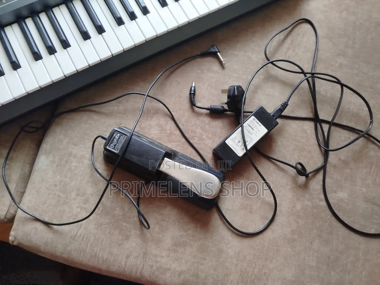 Yamaha PSR 670