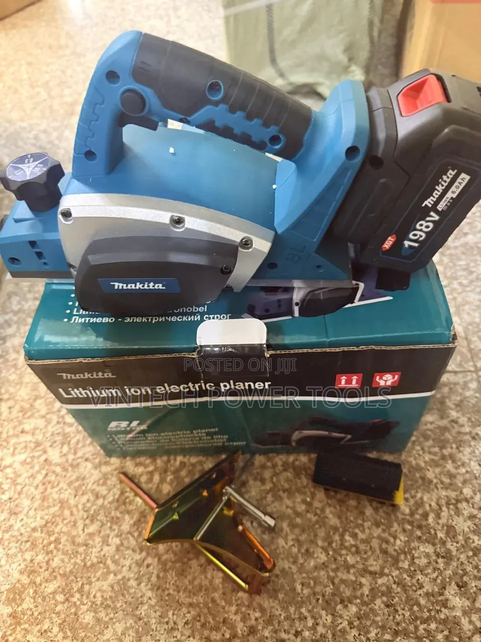 Makita Cordless Planner
