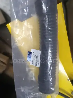 Lower Air Cleaner Hose - 300tdi