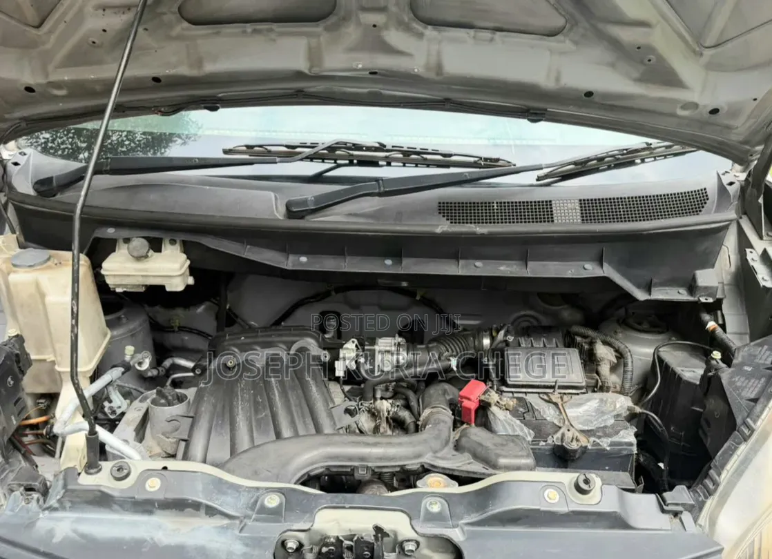 Nissan NV200 2012 Grey