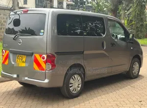 Nissan NV200 2012 Grey