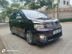 Toyota Voxy 2012 Burgundy