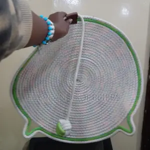 Multifunctional Cat Scratching Mat